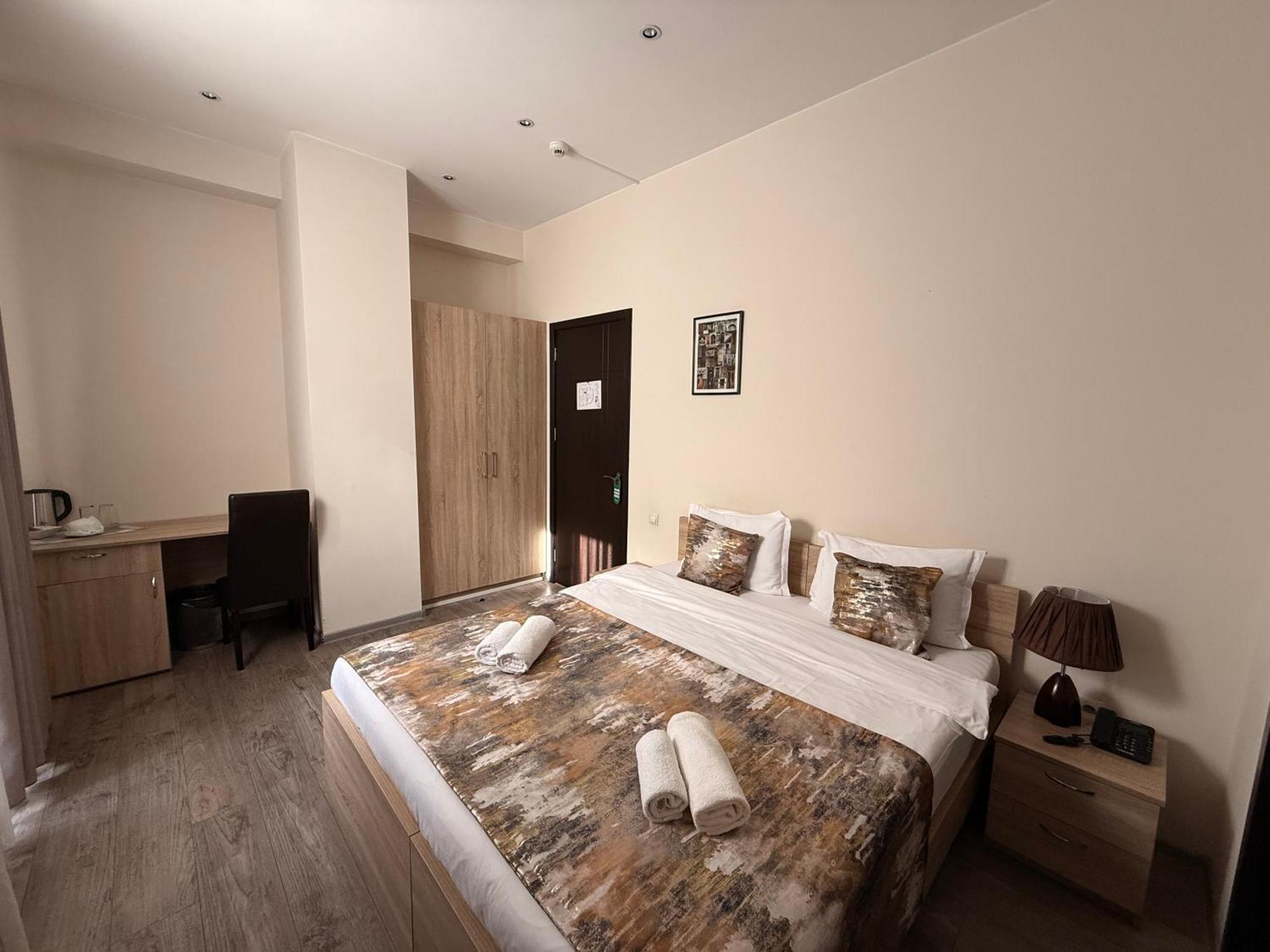 Liva Hotel Tbilisi Zewnętrze zdjęcie